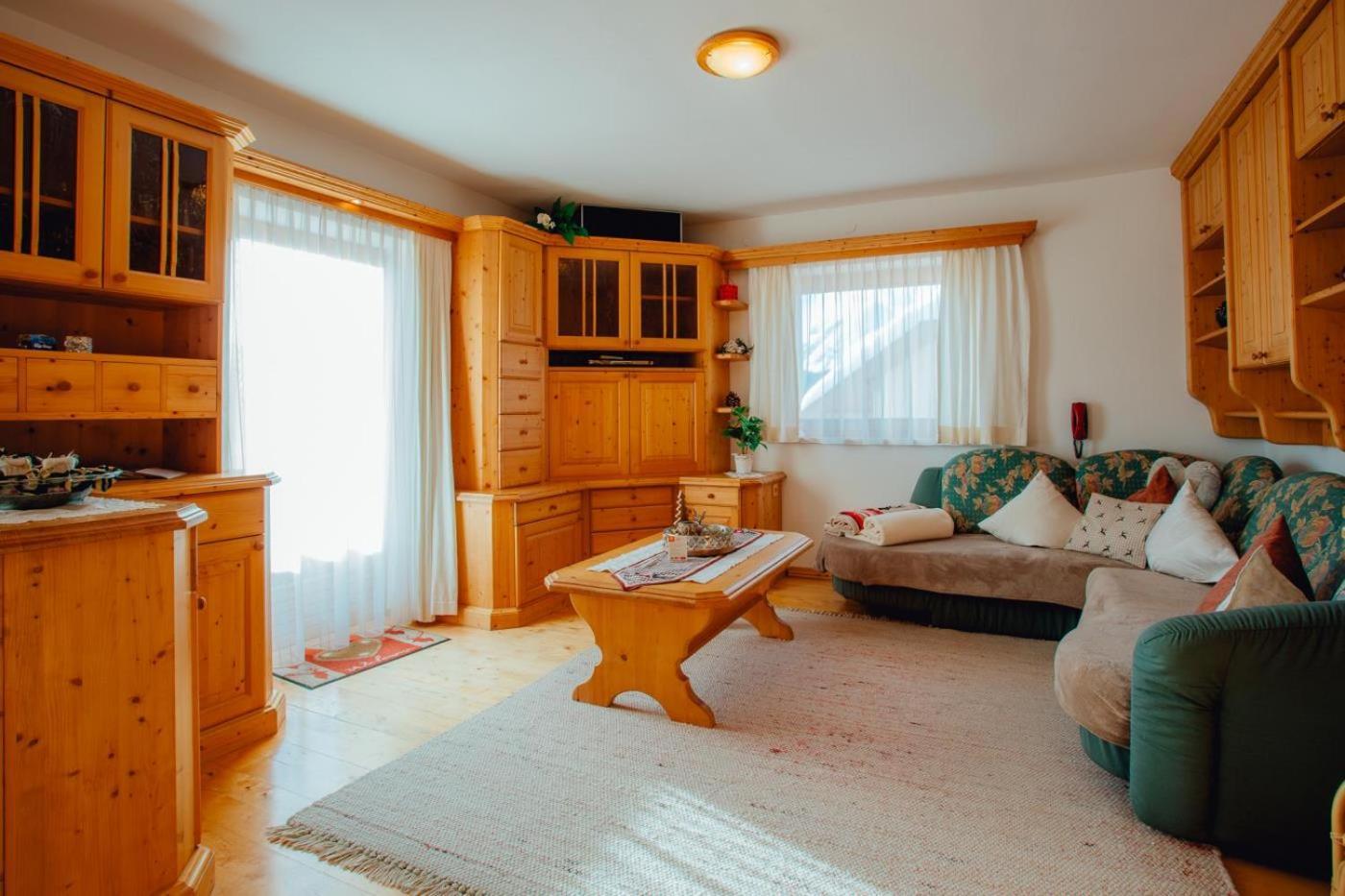 Appartement Seppi By Monicare ゼーフェルト・イン・チロル エクステリア 写真