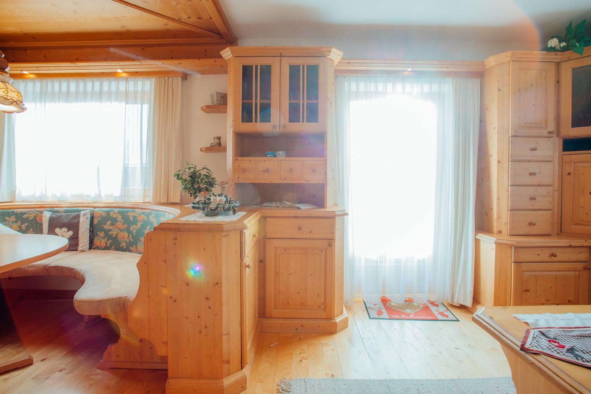 Appartement Seppi By Monicare ゼーフェルト・イン・チロル エクステリア 写真