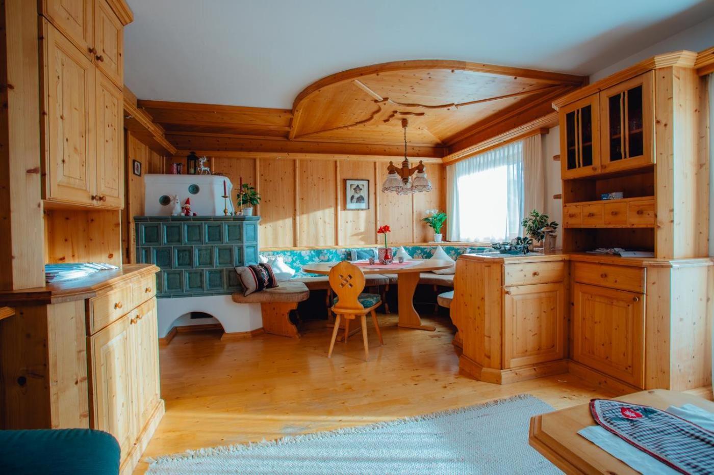 Appartement Seppi By Monicare ゼーフェルト・イン・チロル エクステリア 写真